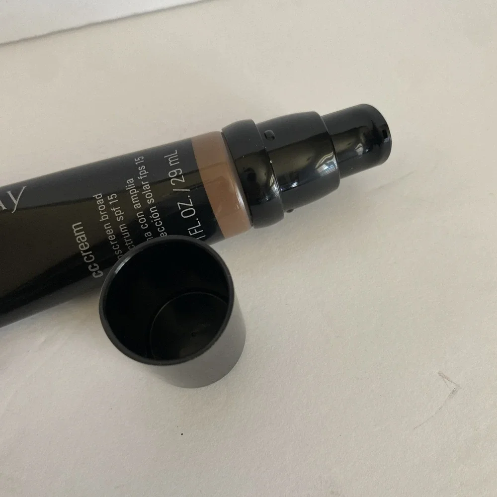 Mary Kay CC Cream Sunscreen Broad Spectrum SPF 15 Very Deep 086620 No Box‎